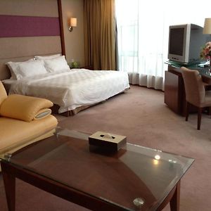 Executive King Room